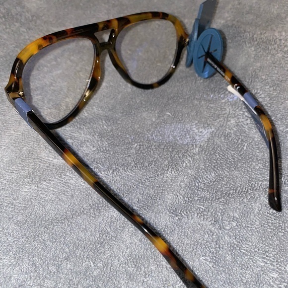 NWT Universal Thread Blue Light Filtering Glasses‎ - Picture 2 of 3